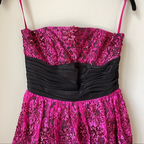 NWT Betsey Johnson Twinklebelle Sequin & Lace Tiered Strapless Dress | Size 4 - Picture 3 of 11
